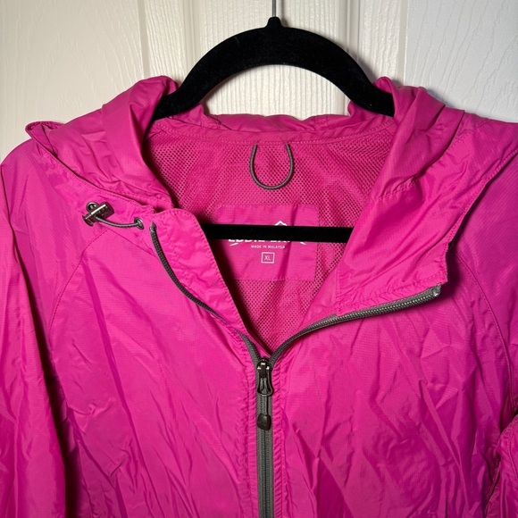 Hot pink Eddie Bauer rain jacket - Picture 3 of 8